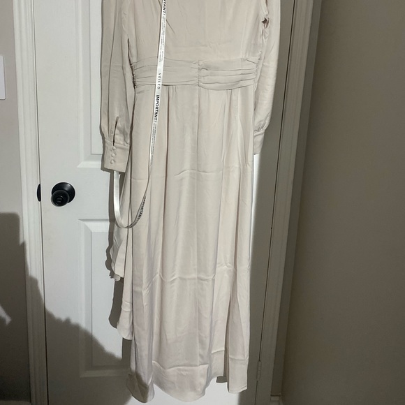 Veiled Collection Annabelle Pleated Waist Maxi Dress - Picture 7 of 7